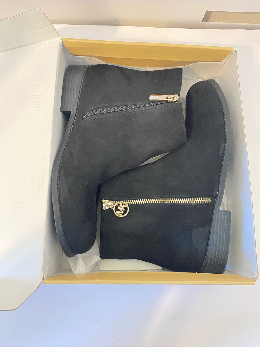 Michael Kors Emma Latica-888 Style, Black Suede Boot Size 6, Women’s